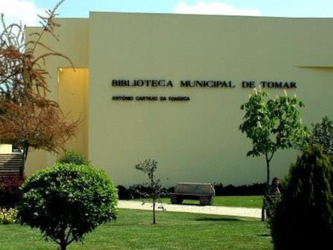 Biblioteca Municipal de Tomar Dr. António Cartaxo Da Fonseca